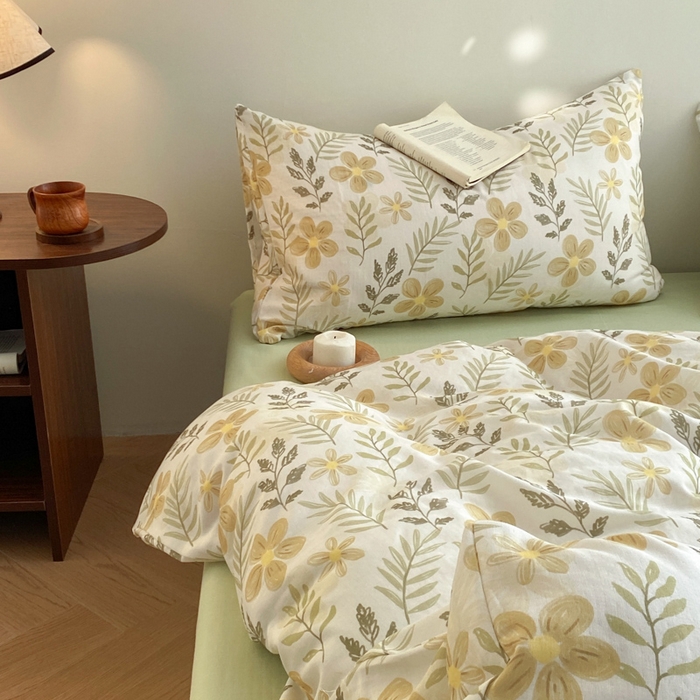 91家纺网 家纺一手货源 找家纺 2025新款A类母婴级有氧全棉纯棉双层纱纯棉印花四件套 场景一 初夏