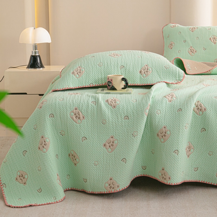 91家纺网 家纺一手货源 找家纺 手艺人2025新款A类宝宝四季全棉提花双面可铺盖床盖榻榻米炕盖炕垫盖毯AC01-AC10 AC06绿