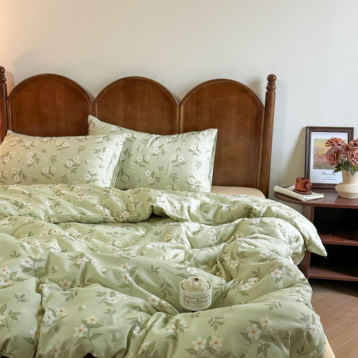 91家纺网 家纺一手货源 找家纺 2025新款A类母婴级有氧全棉纯棉双层纱纯棉印花四件套 场景二 茉莉青提