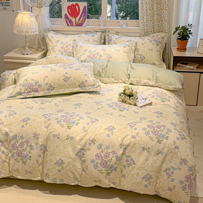 91家纺网 家纺一手货源 找家纺 2025春夏新款全棉花卉系列印花单被套 岸边花语