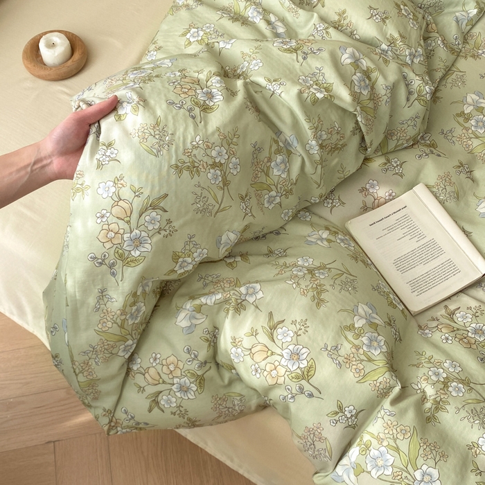 91家纺网 家纺一手货源 找家纺 2025新款A类母婴级有氧全棉纯棉双层纱纯棉印花四件套 场景一 乐枝