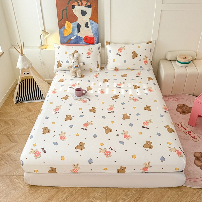 91家纺网 家纺一手货源 找家纺 温眠 2025新款A类亲肤水洗棉可爱卡通印花床笠 巴萨熊