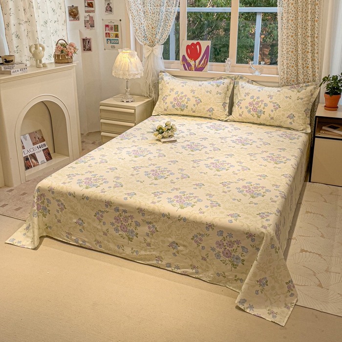 91家纺网 家纺一手货源 找家纺 2025春夏新款全棉花卉系列印花床单 岸边花语