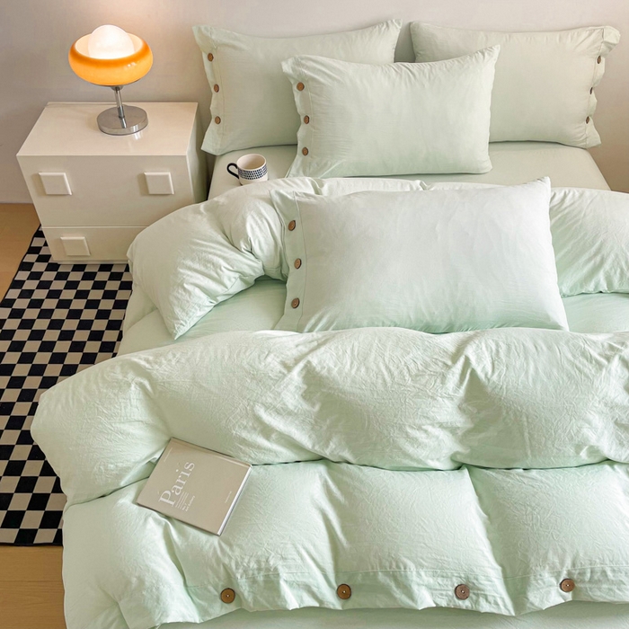 91家纺网 家纺一手货源 找家纺 库里梦家纺 2025新款水洗棉纽扣四件套学生季A类简约纯色无印风四件套 纽扣湖蓝