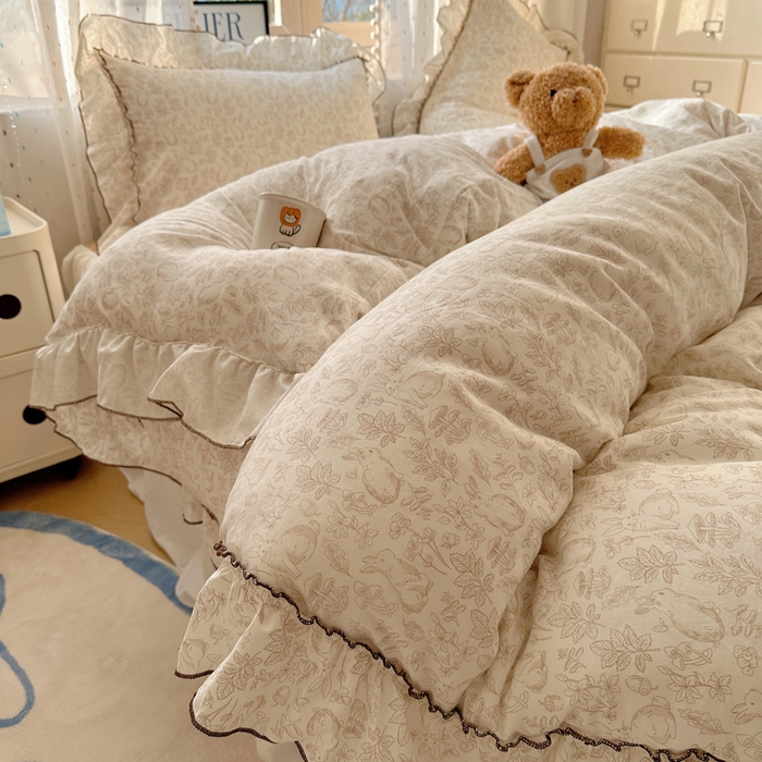 91家纺网 家纺一手货源 找家纺 盼季家纺 2025新款公主风花边小清新水洗棉床上四件套床单被套床裙三件套-风格二 兔兔密语