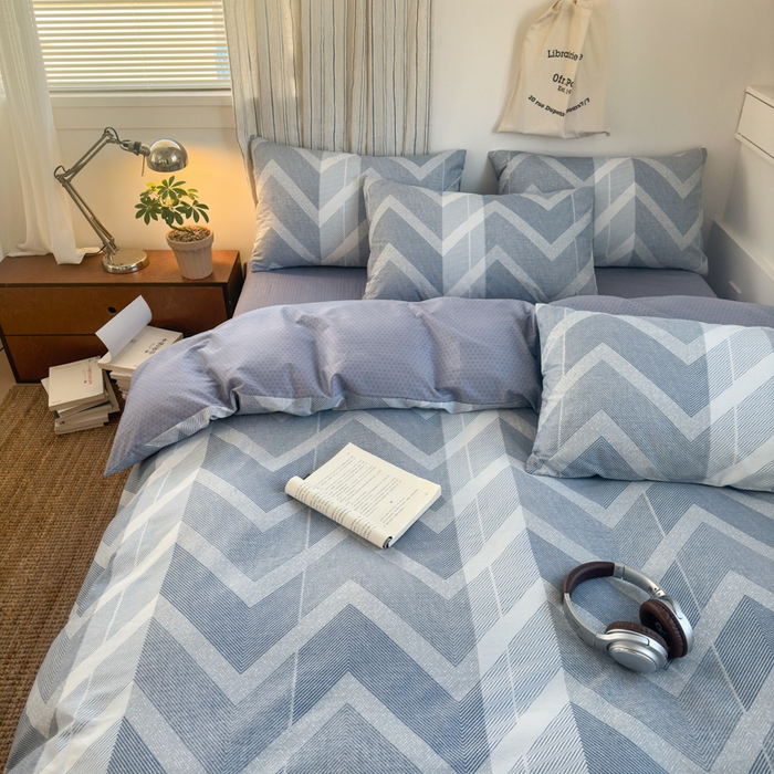 91家纺网 家纺一手货源 找家纺 清雅福2025全棉13372极简风四件套 平凡兰