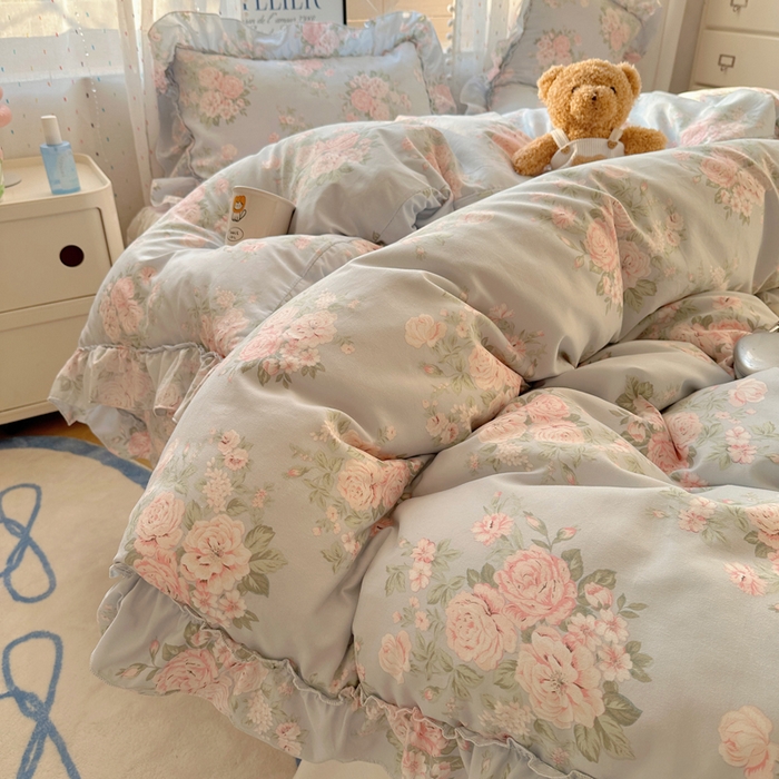 91家纺网 家纺一手货源 找家纺 盼季家纺 2025新款公主风花边小清新水洗棉床上四件套床单被套床裙三件套-风格二 花丛