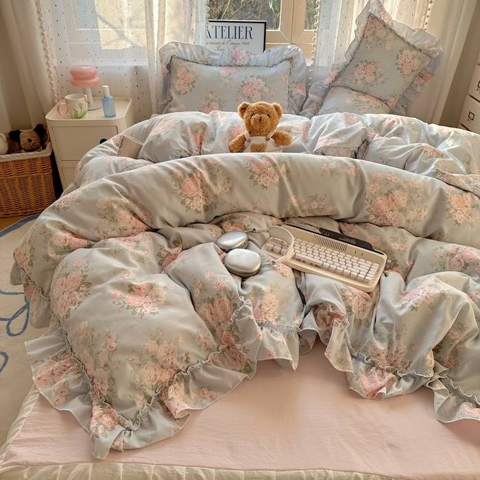 91家纺网 家纺一手货源 找家纺 盼季家纺 2025新款公主风花边小清新水洗棉床上四件套床单被套床裙三件套-风格二 花丛