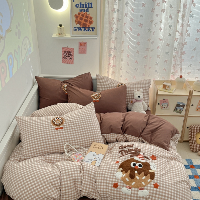 91家纺网 家纺一手货源 找家纺 呗旺鹿 2025新款A类全棉色织水洗棉毛巾绣系列四件套 甜甜圈