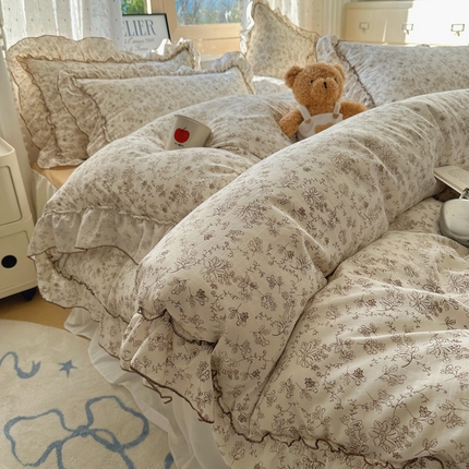 91家纺网 家纺一手货源 找家纺 （总）盼季家纺 2025新款公主风花边小清新水洗棉床上四件套床单被套床裙三件套-风格二