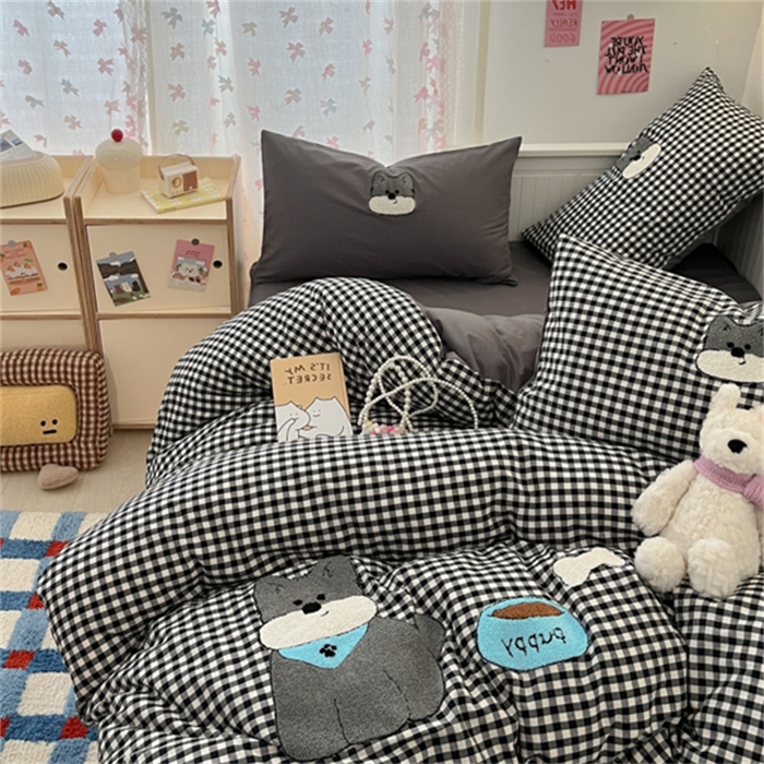 91家纺网 家纺一手货源 找家纺 呗旺鹿 2025新款A类全棉色织水洗棉毛巾绣系列四件套 雪纳瑞