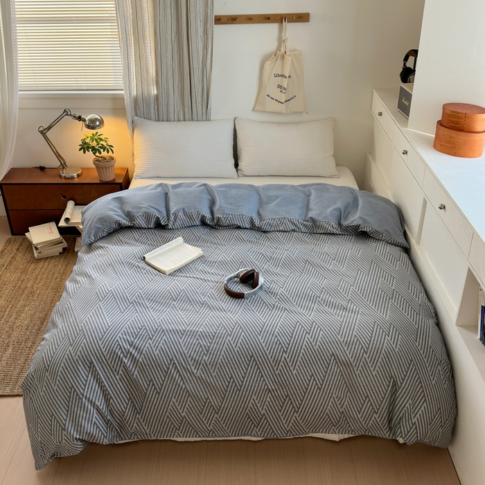 91家纺网 家纺一手货源 找家纺 清雅福2025全棉13372极简风四件套 线韵时尚