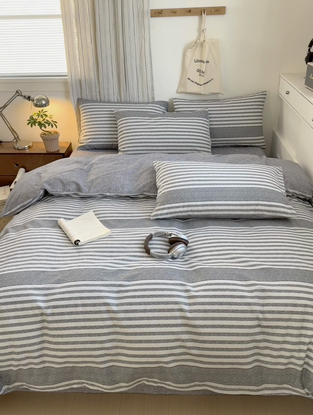 91家纺网 家纺一手货源 找家纺 清雅福2025全棉13372极简风四件套 逸梦