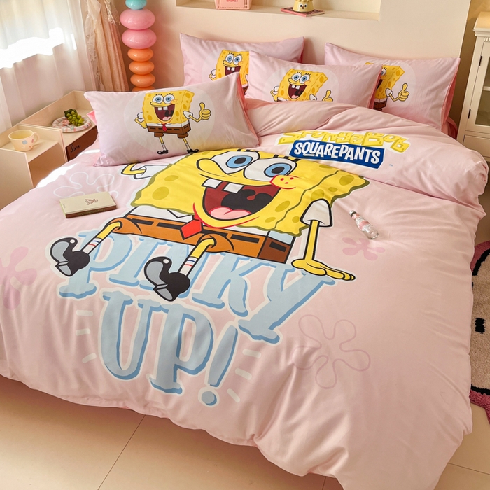 91家纺网 家纺一手货源 找家纺 金爱家纯棉数码印花系列四件套-海绵宝宝 棉D-爱喝海绵宝宝粉