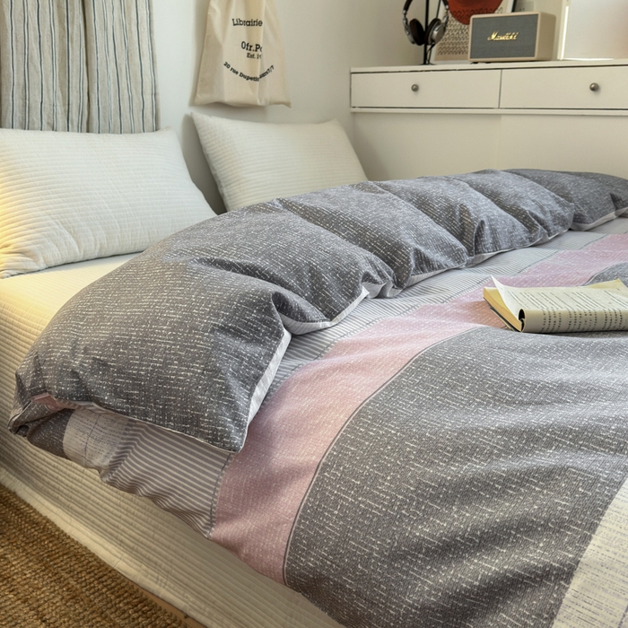 91家纺网 家纺一手货源 找家纺 清雅福2025全棉13372极简风四件套 潮流印象-粉