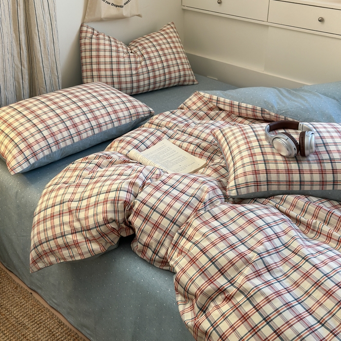 91家纺网 家纺一手货源 找家纺 清雅福2025全棉13372极简风四件套 绯羽格-红