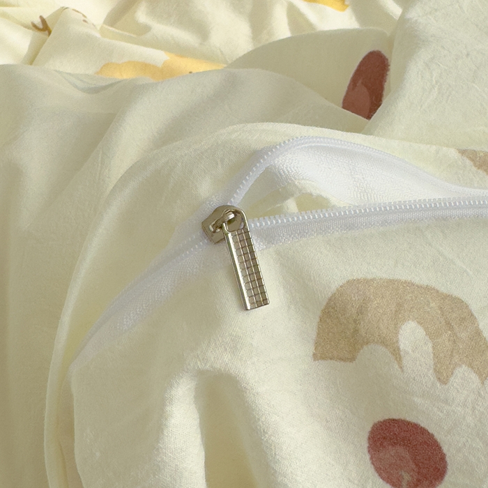 91家纺网 家纺一手货源 找家纺 颜选 2025新款水洗棉印花四件套【提供买家秀】 蝴蝶结熊