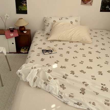 91家纺网 家纺一手货源 找家纺 尺素 2025新款ins风小红书系列单床笠 抱抱熊