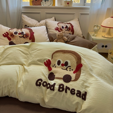91家纺网 家纺一手货源 找家纺 盼季家纺 2025新款小清新蛋糕猫大版毛巾绣水洗棉床上用品四件套宿舍床上三件套 毛巾绣-土司先生