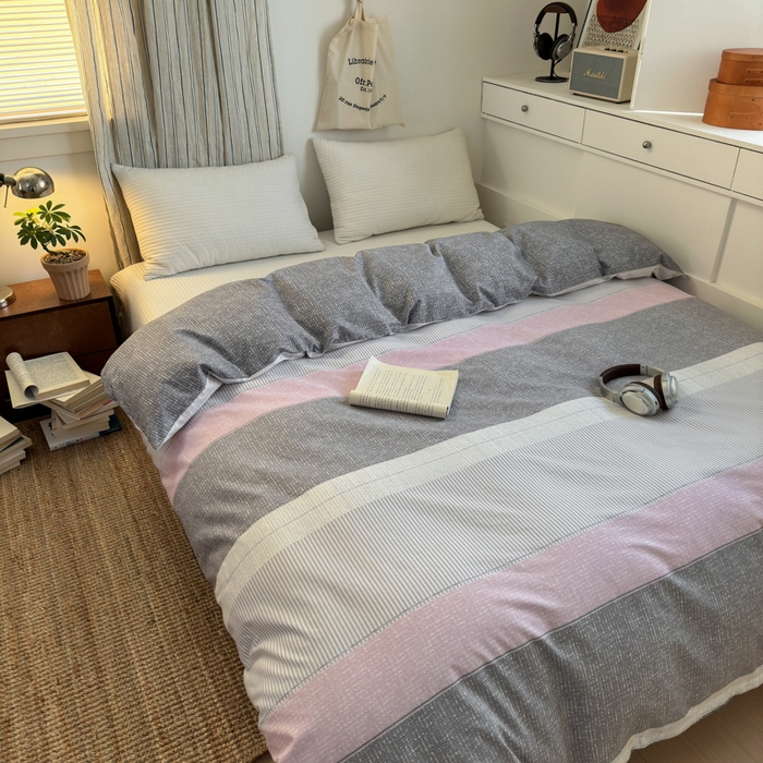 91家纺网 家纺一手货源 找家纺 清雅福2025全棉13372极简风四件套 潮流印象-粉