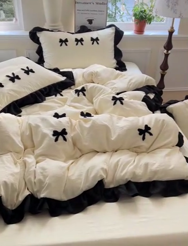 91家纺网 家纺一手货源 找家纺 梦之岛 2025新款韩版小香风赫本风云朵棉毛巾绣四件套 小香风蝴蝶结-奶黄