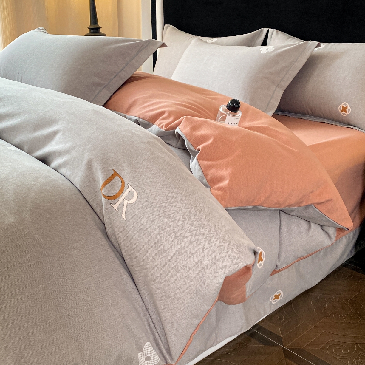 91家纺网 家纺一手货源 找家纺 大吉  2024新款加厚喷气全棉磨毛被套 蒂娜