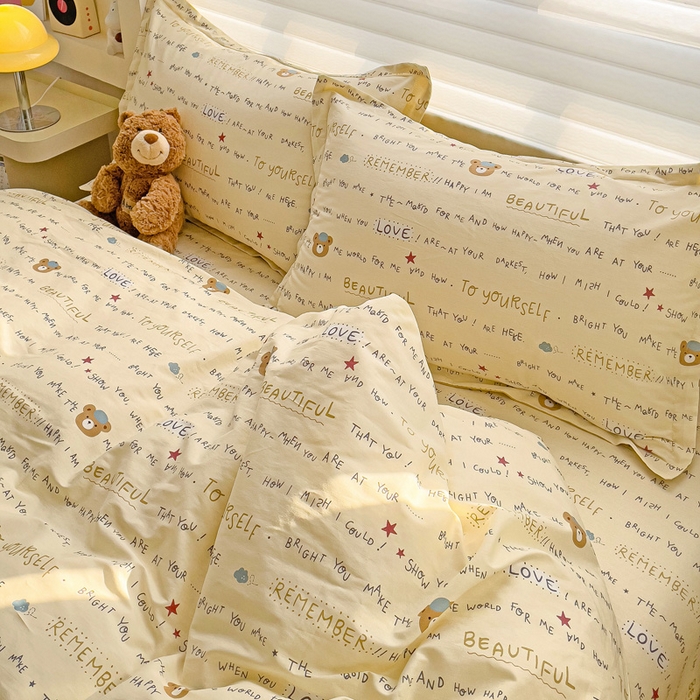 91家纺网 家纺一手货源 找家纺 春雨家居 2025新款春夏卡通印花全棉四件套 红星小熊