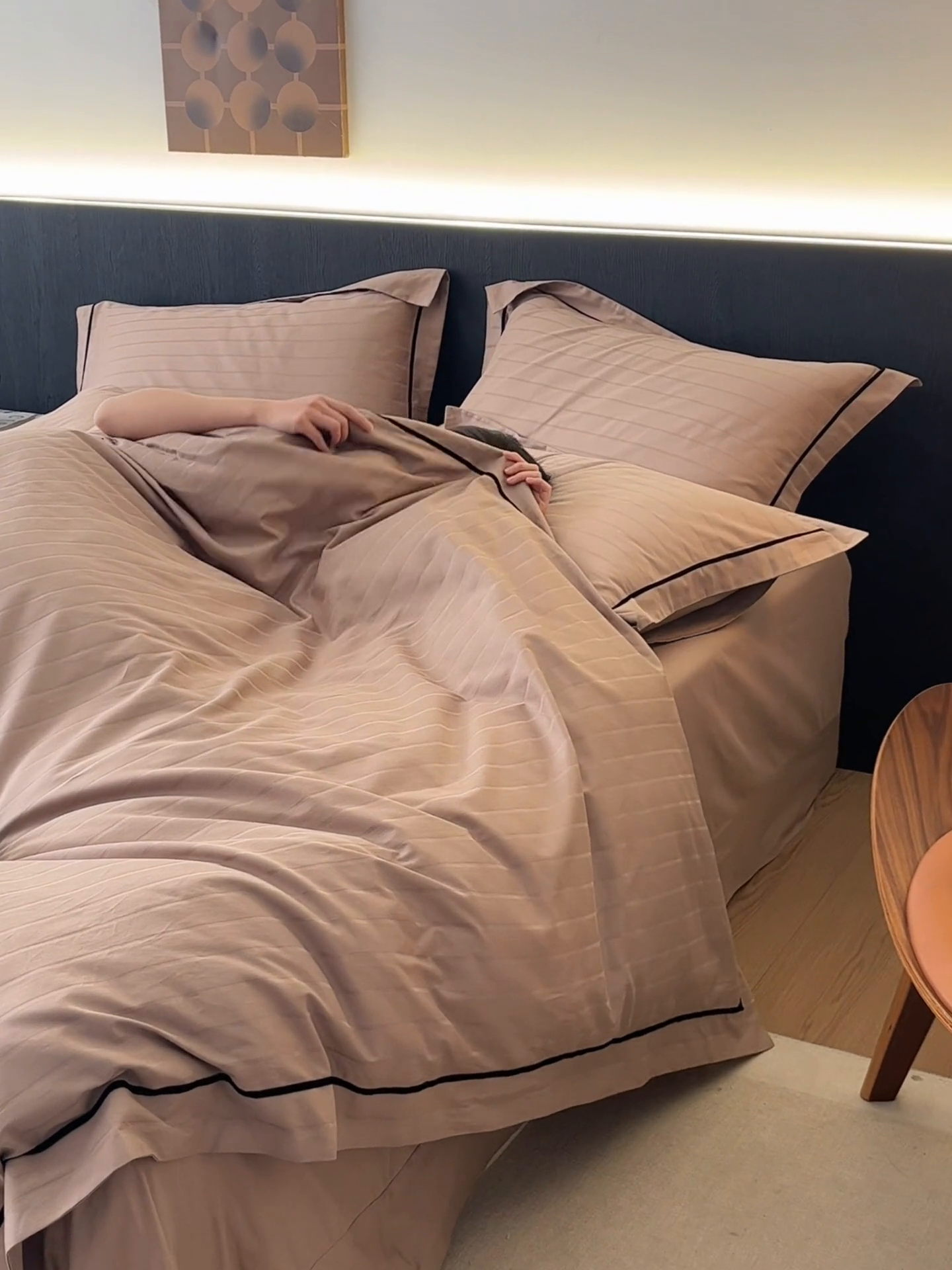 91家纺网 家纺一手货源 找家纺 （总）三朵全棉60S贡缎长绒棉大提花四件套-柏林系列