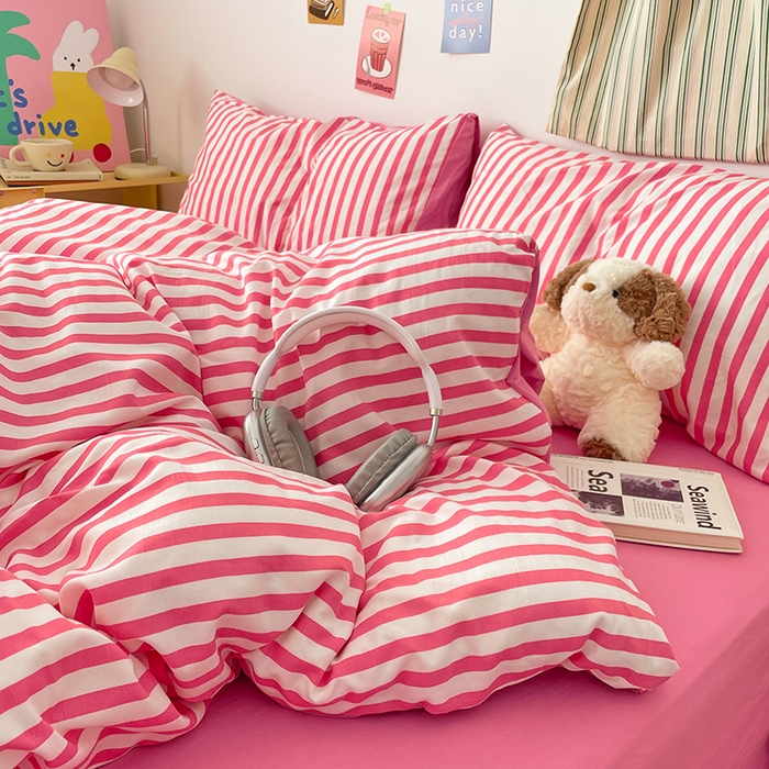 91家纺网 家纺一手货源 找家纺 卡斯诺家纺馆 2025新款水洗云朵棉四件套【下载文件夹包含买家秀】 甜辣风-玫红条