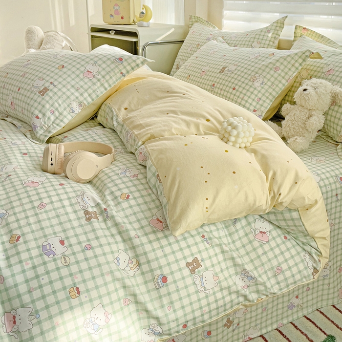 91家纺网 家纺一手货源 找家纺 春雨家居 2025新款春夏卡通印花全棉四件套 甜美梦境-绿