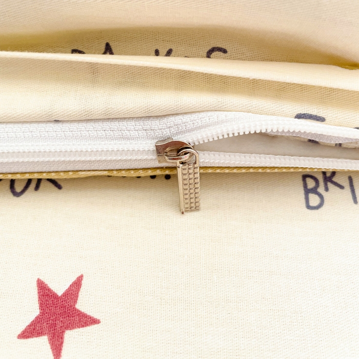 91家纺网 家纺一手货源 找家纺 春雨家居 2025新款春夏卡通印花全棉四件套 红星小熊