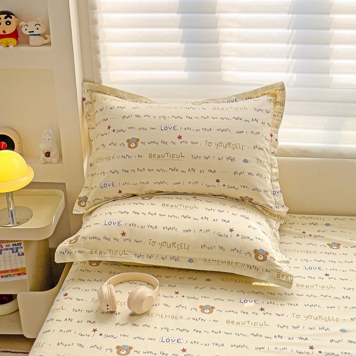 91家纺网 家纺一手货源 找家纺 春雨家居 2025新款春夏卡通印花全棉单枕套 20.红星小熊