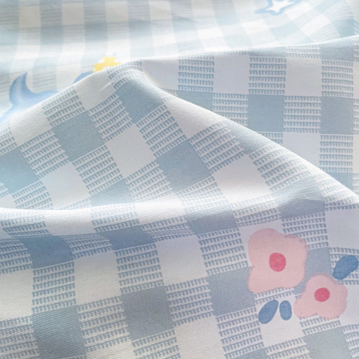 91家纺网 家纺一手货源 找家纺 春雨家居 2025新款春夏卡通印花全棉四件套 星星发夹狗