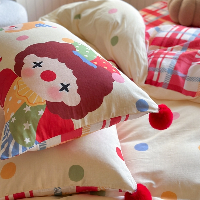 91家纺网 家纺一手货源 找家纺 柚子YOUTH 225新款全棉双层纱球球款四件套 波点小丑