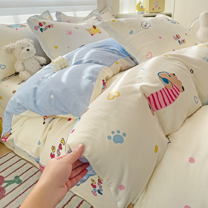 91家纺网 家纺一手货源 找家纺 春雨家居 2025新款春夏卡通印花全棉单被套 童趣蜜歌