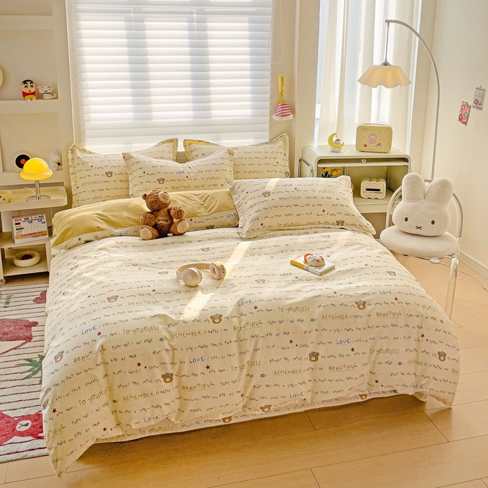 91家纺网 家纺一手货源 找家纺 春雨家居 2025新款春夏卡通印花全棉四件套 红星小熊