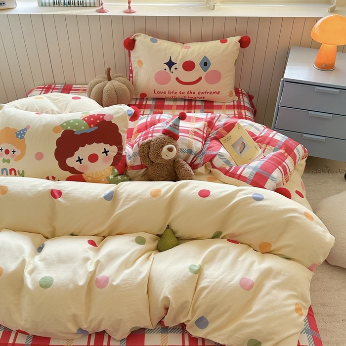 91家纺网 家纺一手货源 找家纺 柚子YOUTH 225新款全棉双层纱球球款四件套 波点小丑