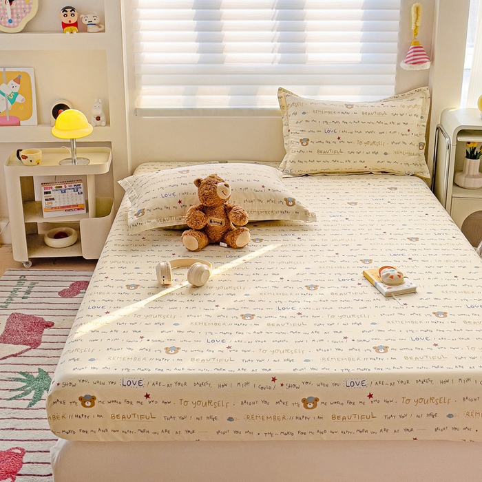 91家纺网 家纺一手货源 找家纺 春雨家居 2025新款春夏卡通印花全棉单床笠 红星小熊