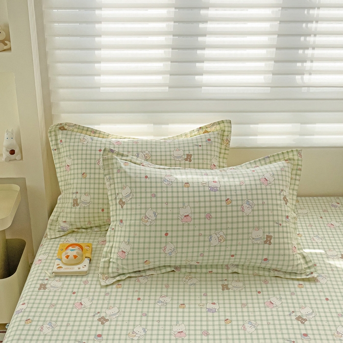 91家纺网 家纺一手货源 找家纺 春雨家居 2025新款春夏卡通印花全棉单枕套 6.甜美梦境-绿