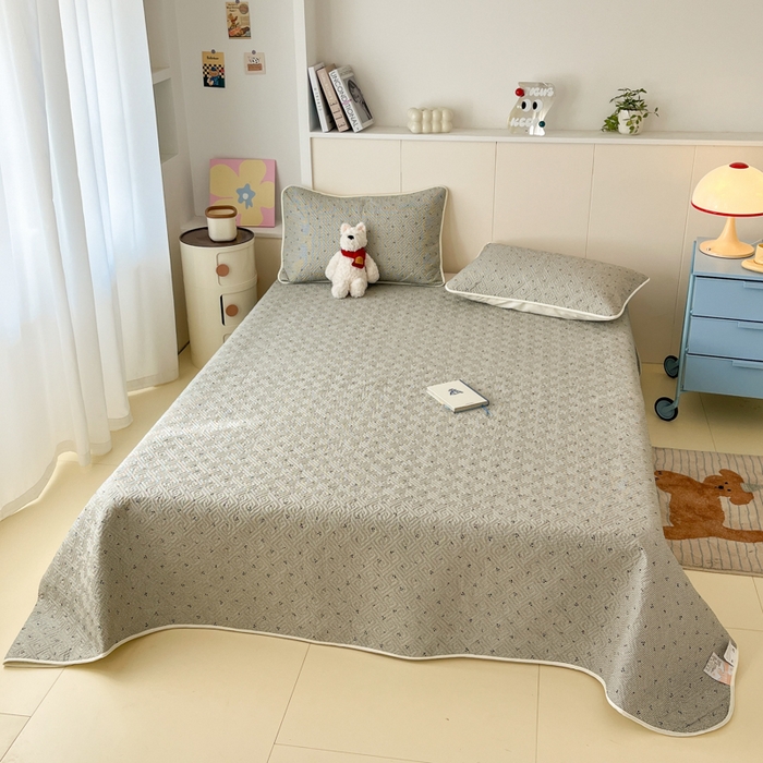 91家纺网 家纺一手货源 找家纺 菲梵家纺2024新款全棉印花夹棉床盖三件套提供买家秀 黑格樱桃