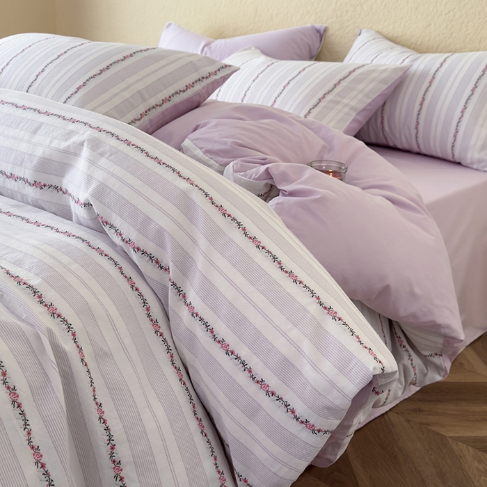 91家纺网 家纺一手货源 找家纺 琪格格纺织 2025新款纯棉韩式小清新田园大提花清新四件套 小花园-紫