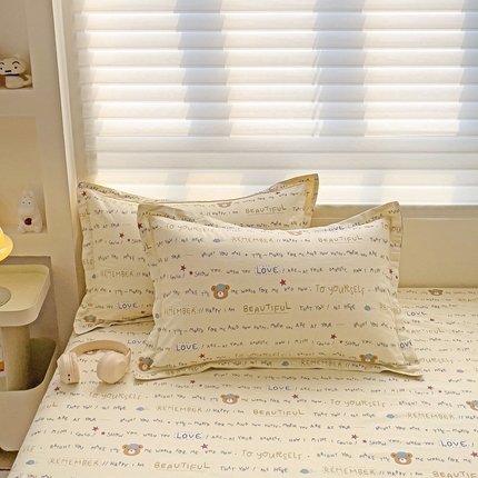 91家纺网 家纺一手货源 找家纺 春雨家居 2025新款春夏卡通印花全棉单枕套 20.红星小熊