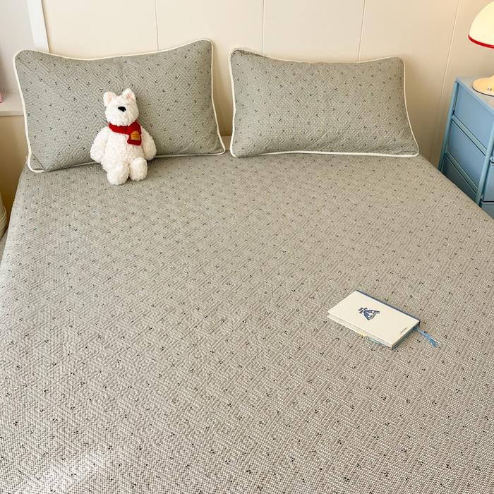 91家纺网 家纺一手货源 找家纺 菲梵家纺2024新款全棉印花夹棉床盖三件套提供买家秀 黑格樱桃