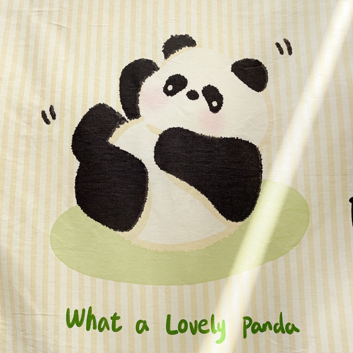 91家纺网 家纺一手货源 找家纺 春雨家居 2025新款春夏卡通印花全棉单被套 小熊猫