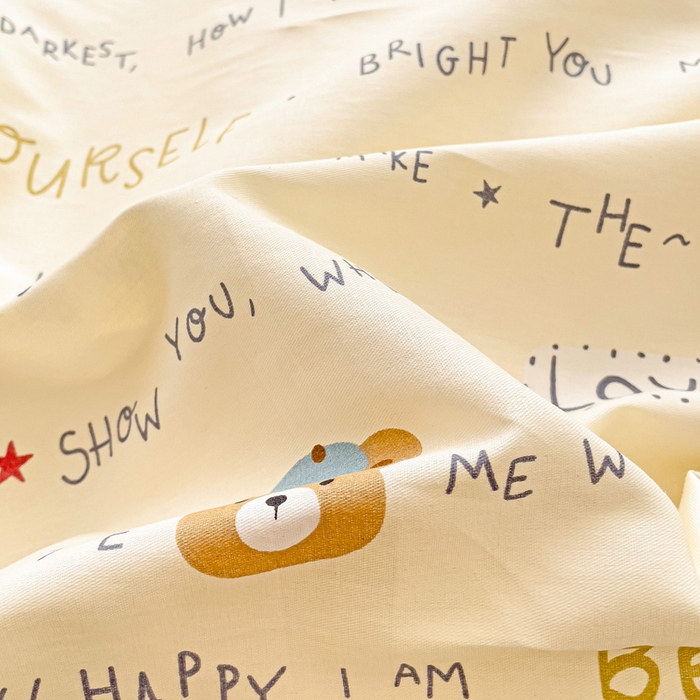 91家纺网 家纺一手货源 找家纺 春雨家居 2025新款春夏卡通印花全棉单被套 红星小熊