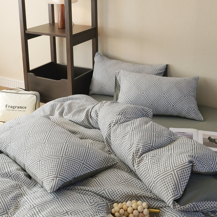 91家纺网 家纺一手货源 找家纺 久典2025 60支色织三层大提花基础款四件套 绅士格