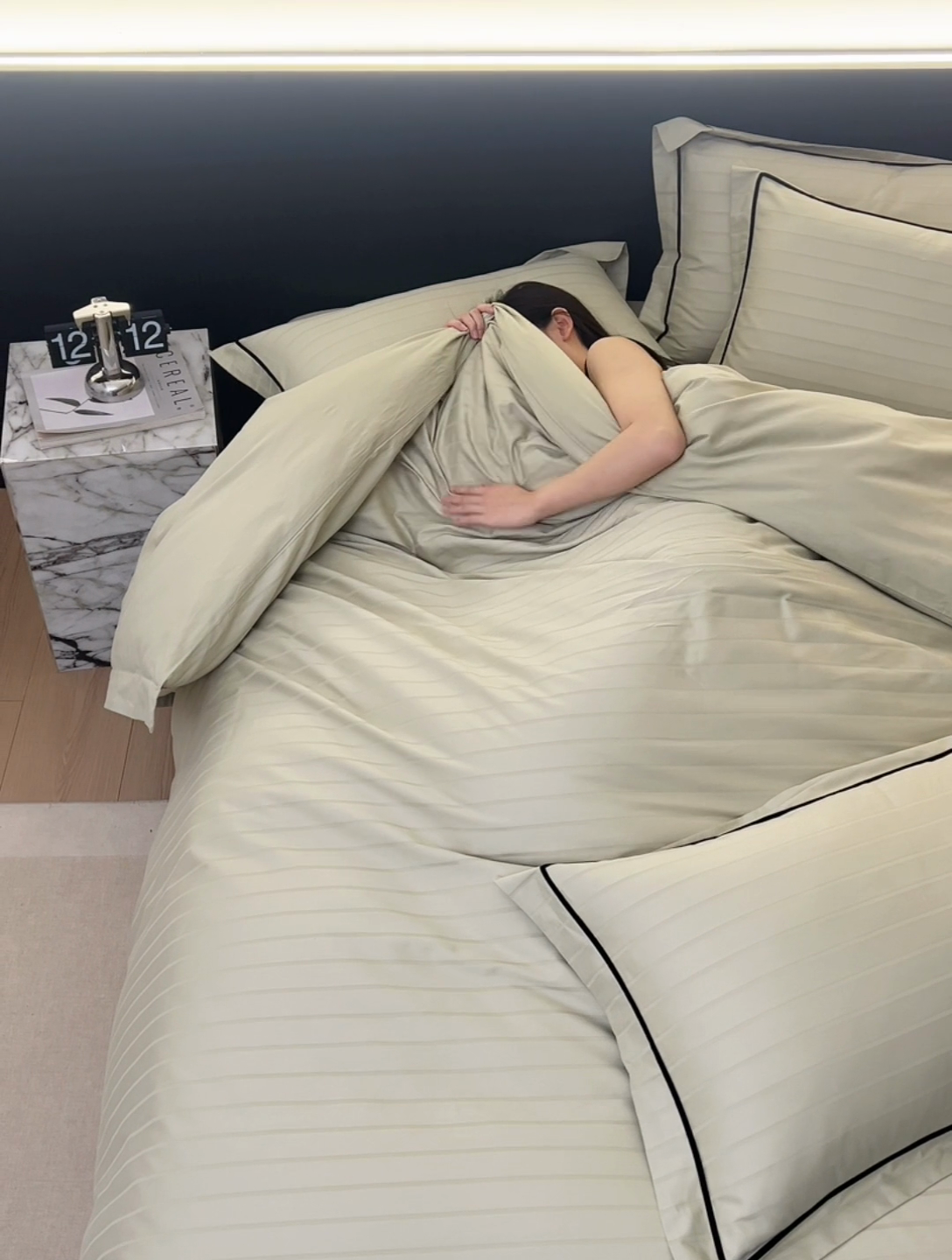 91家纺网 家纺一手货源 找家纺 （总）三朵全棉60S贡缎长绒棉大提花四件套-柏林系列