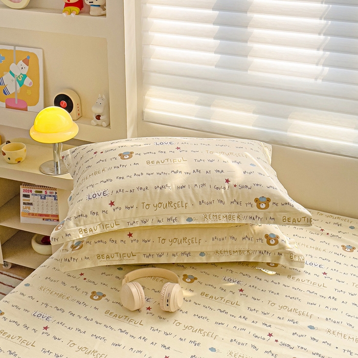 91家纺网 家纺一手货源 找家纺 春雨家居 2025新款春夏卡通印花全棉单枕套 20.红星小熊