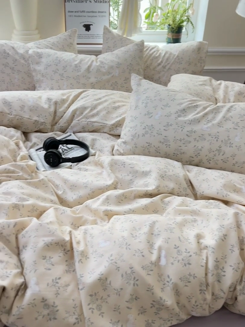 91家纺网 家纺一手货源 找家纺 逸尚阁 2025新款针织双层纱印花四件套（提供买家秀） 安琪拉