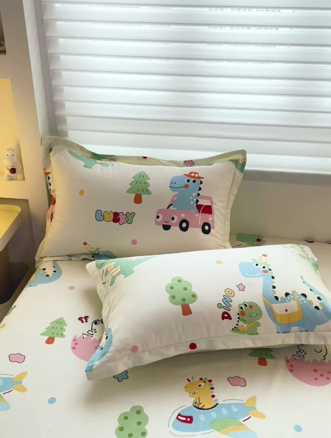 91家纺网 家纺一手货源 找家纺 春雨家居 2025新款春夏卡通印花全棉单枕套 5.快乐旅行